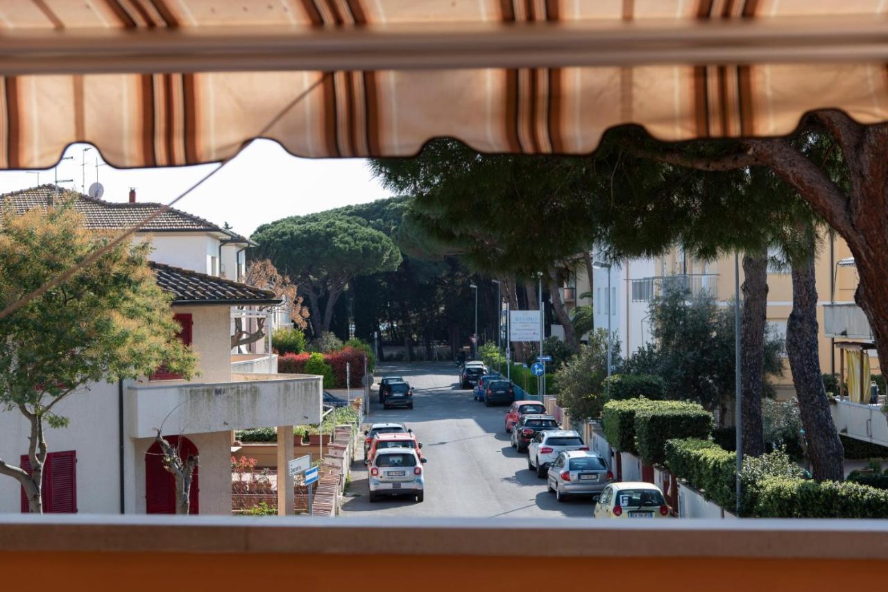 Appartamento Il Bucaniere A Marina Di Cecina Buitenkant foto